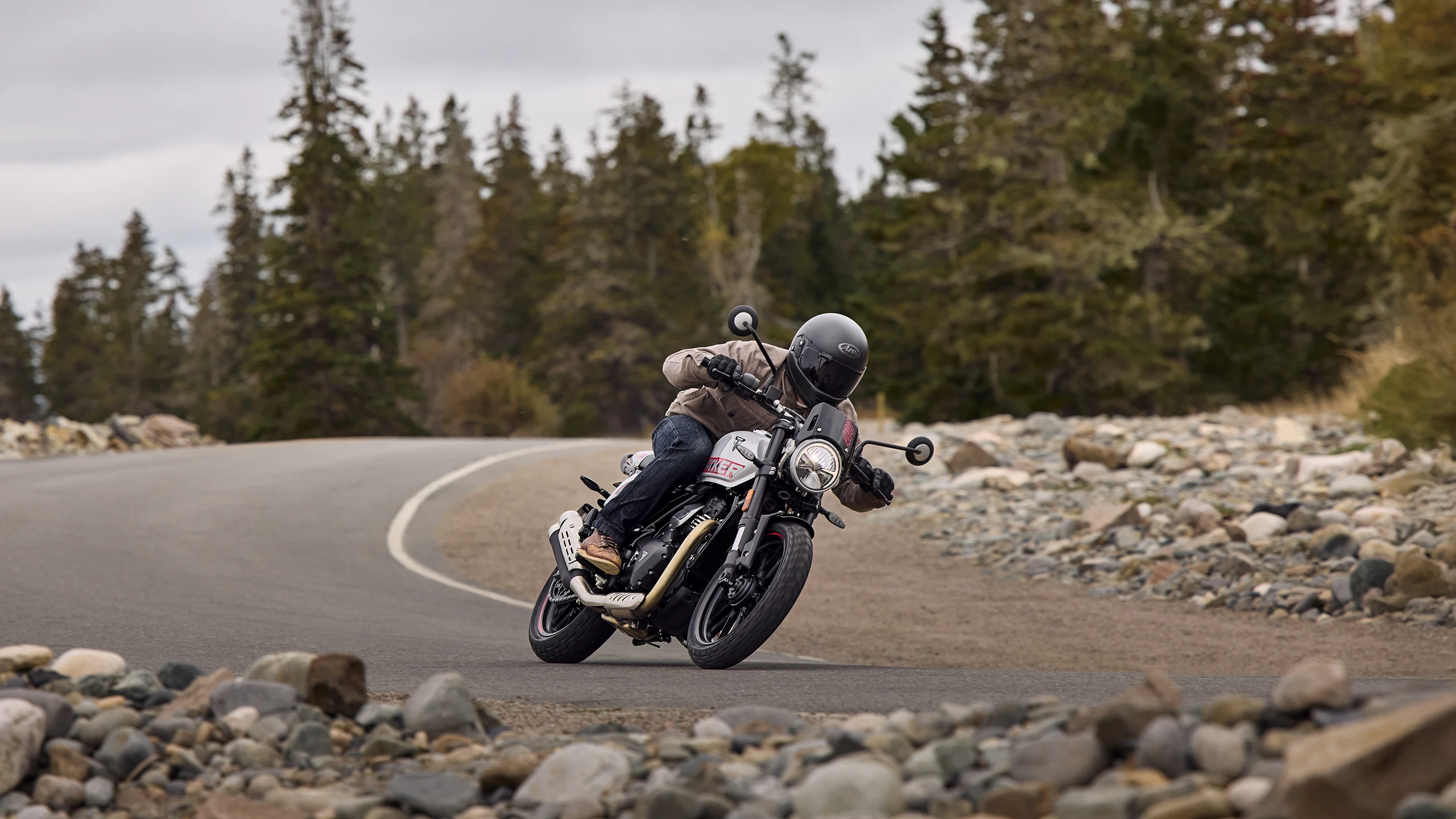Triumph Tracker 400